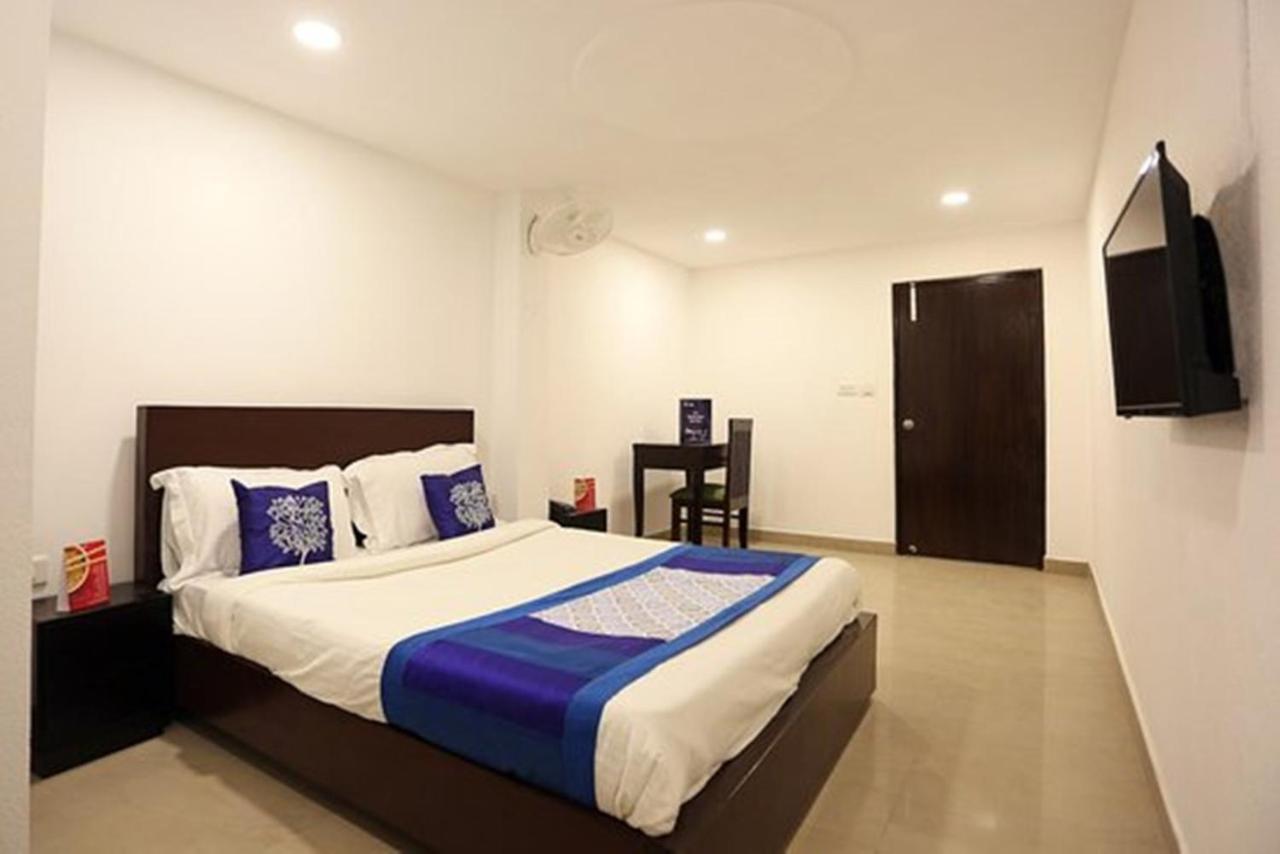 Hotel Star Light Nuova Delhi Esterno foto
