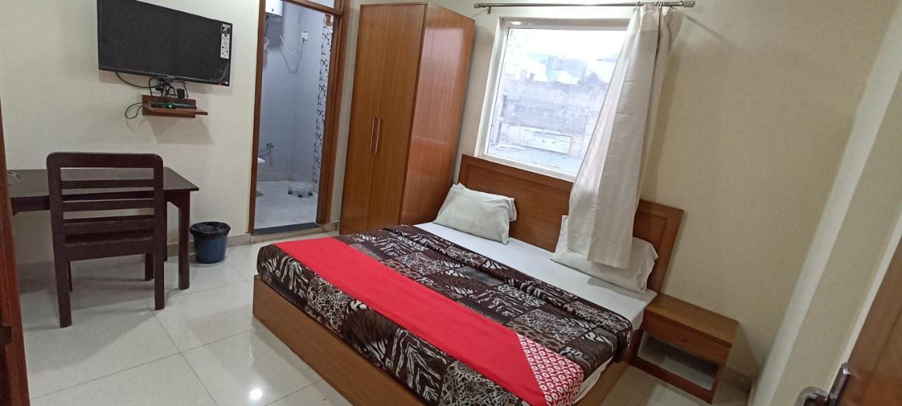 Hotel Star Light Nuova Delhi Esterno foto